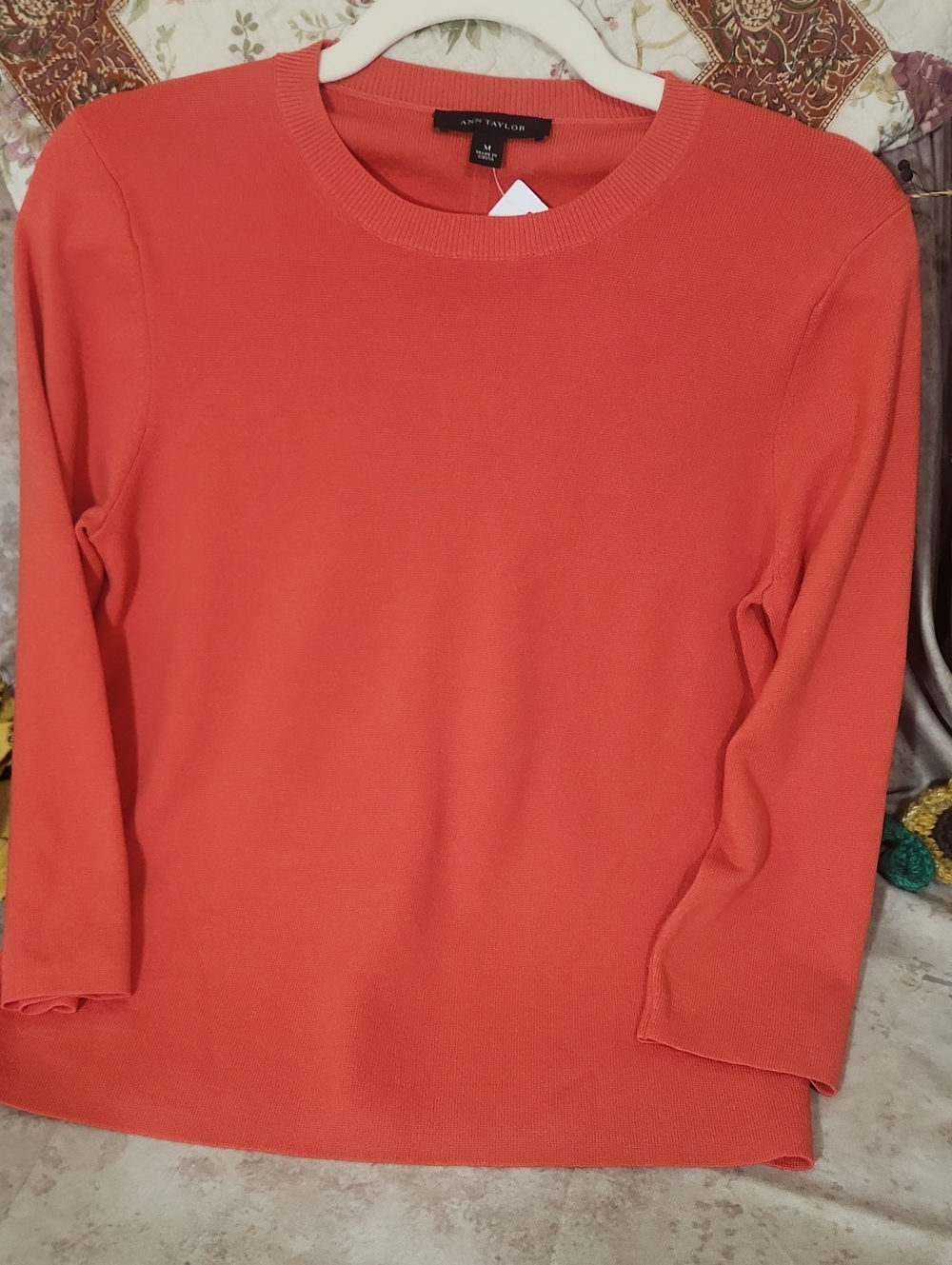 Ann Taylor Coral-Orange Crewneck Sweater 3/4 Sleeves♧ Looks 🔥 W/ Black